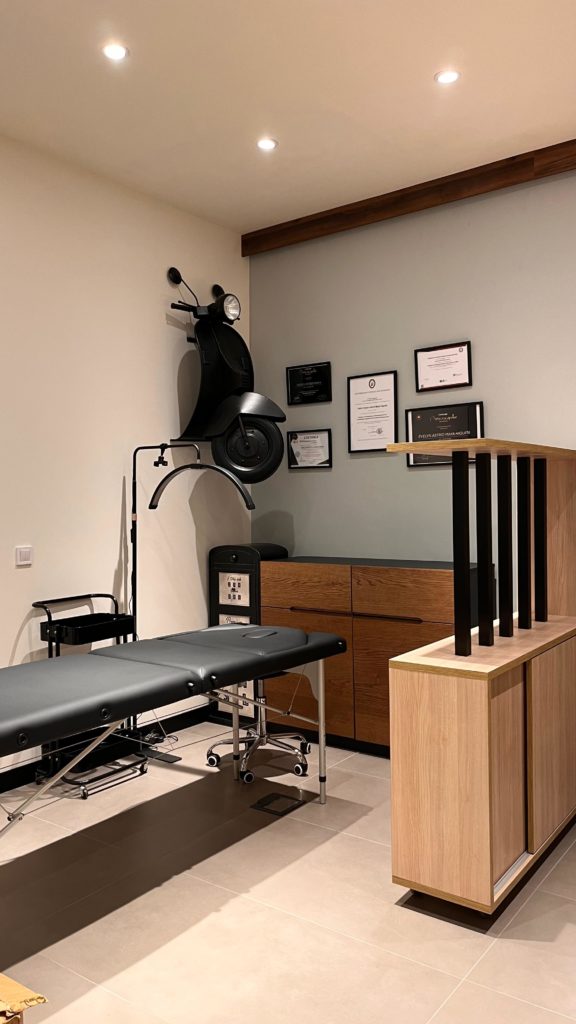 Ambiente profesional y relajante en The LeveL Capilar